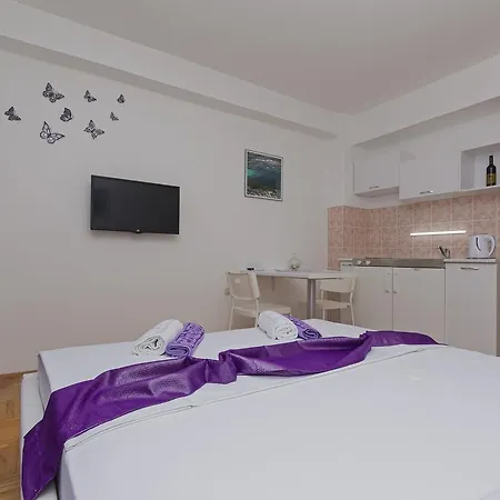 Protuger Daire Ohri Dış mekan fotoğraf