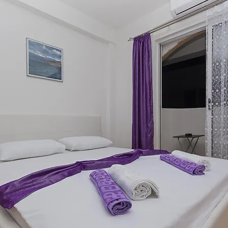 Protuger Daire Ohri Dış mekan fotoğraf